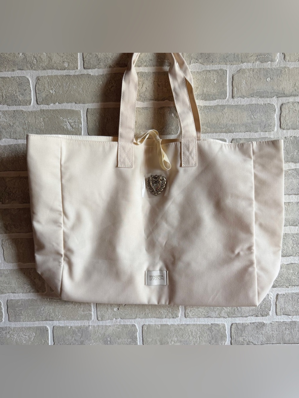 Dolce&Gabbana Cream Canvas Tote Bag with Heart Charm
